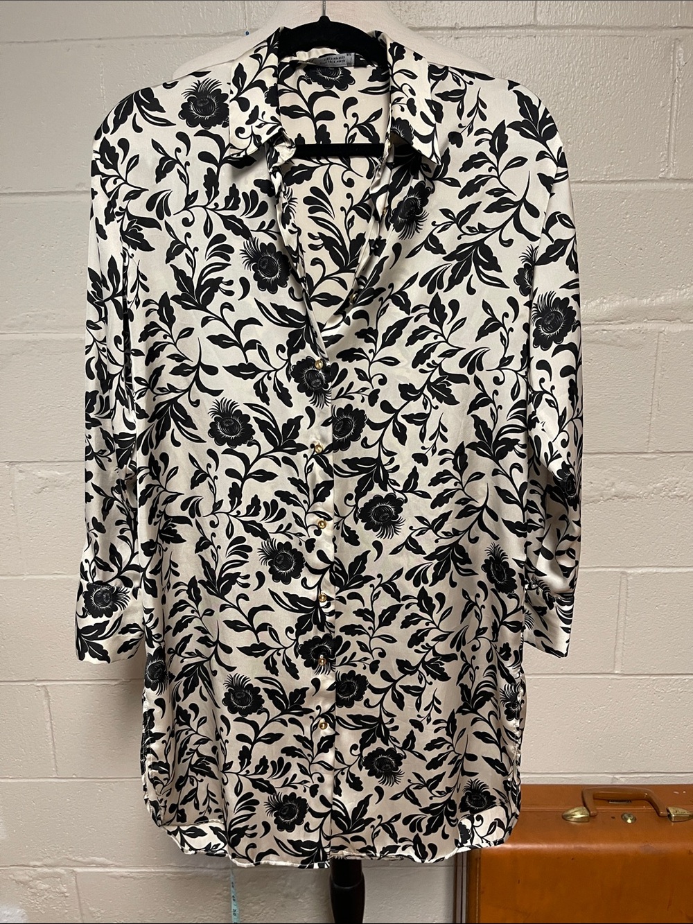Zara Black and White Long-Sleeve Floral Button Dress